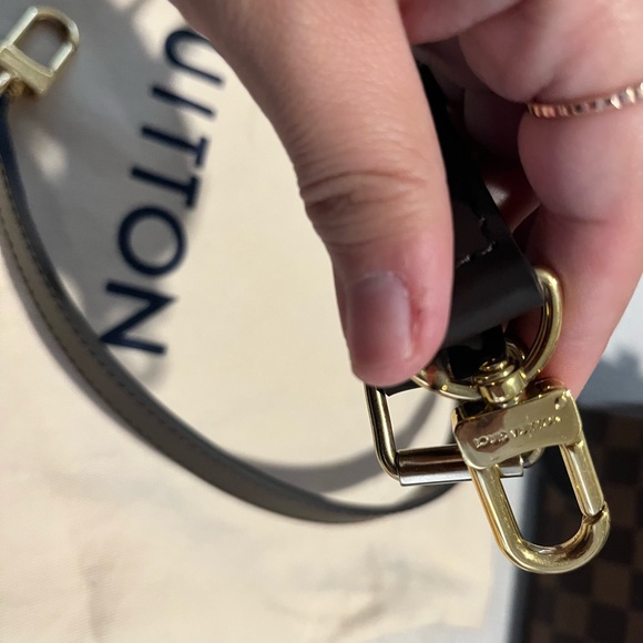 Like New Authentic Louis Vuitton Speedy 25B Damier Ebene - Picture 11 of 17